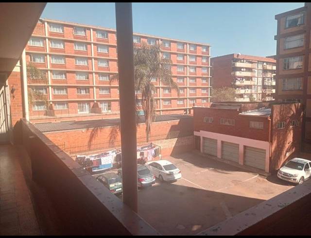 1 BEDROOM PROPERTY TO RENT IN SUNNYSIDE